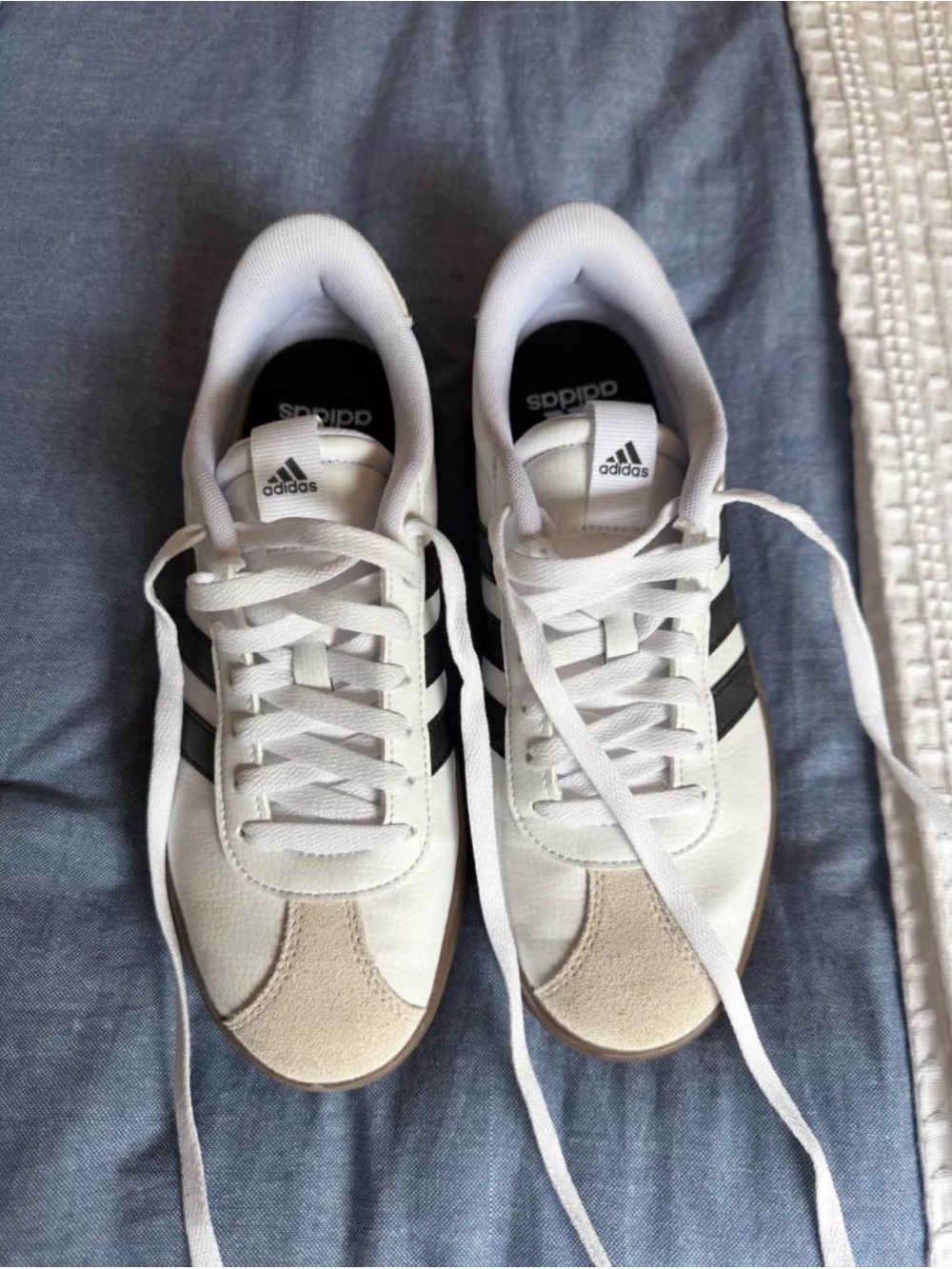 adidas Women’s White Sneakers with Black Stripes and Beige Toe